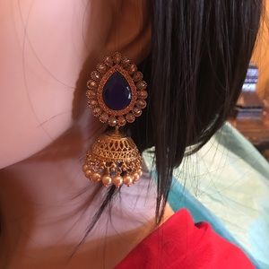 Blue jhumki
